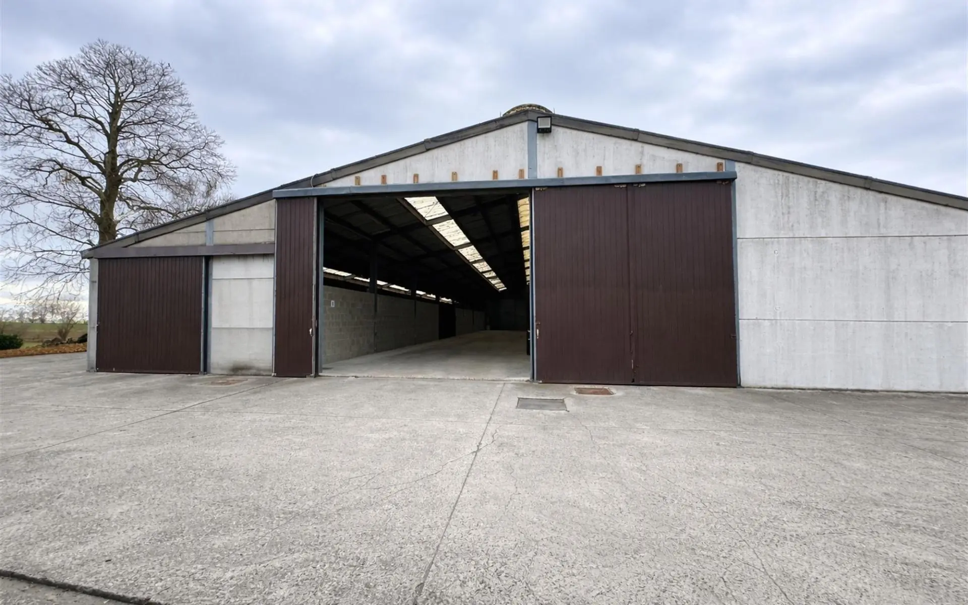 Box intérieur fermé 6210 Frasnes-Lez-Gosselies