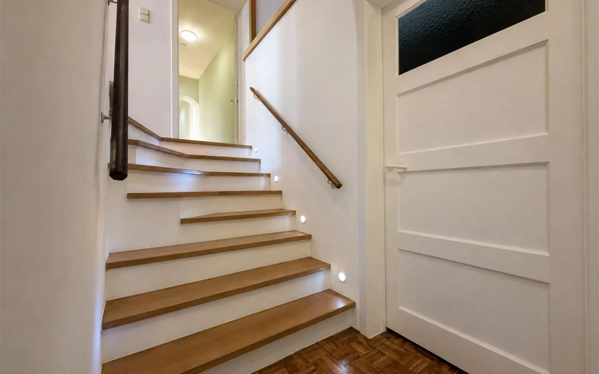 Maison 6210 Reves