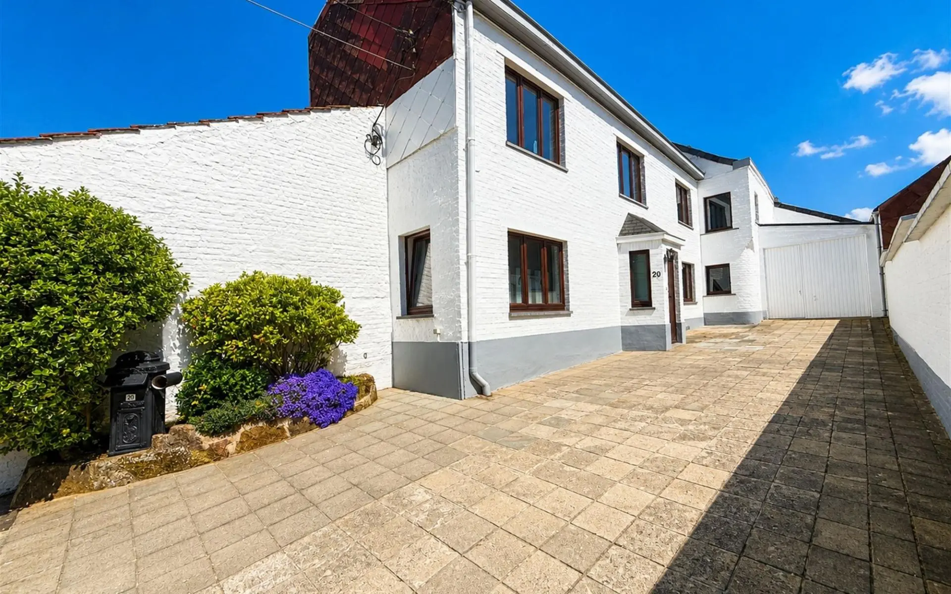 Maison 6210 Reves