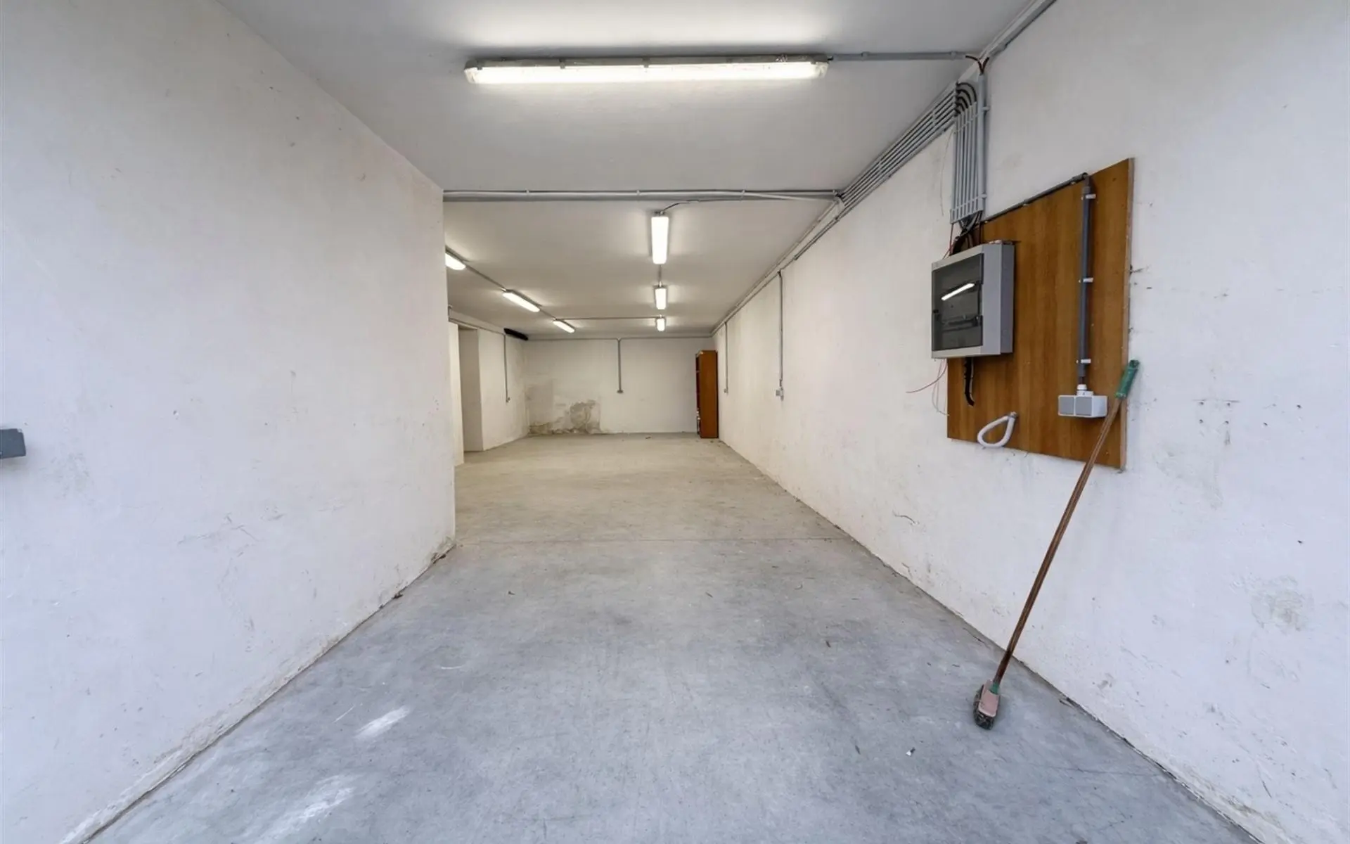 Industriel 1400 Nivelles