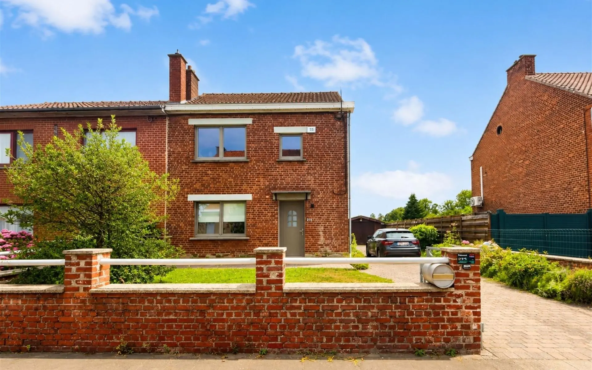 Maison 6180 Courcelles