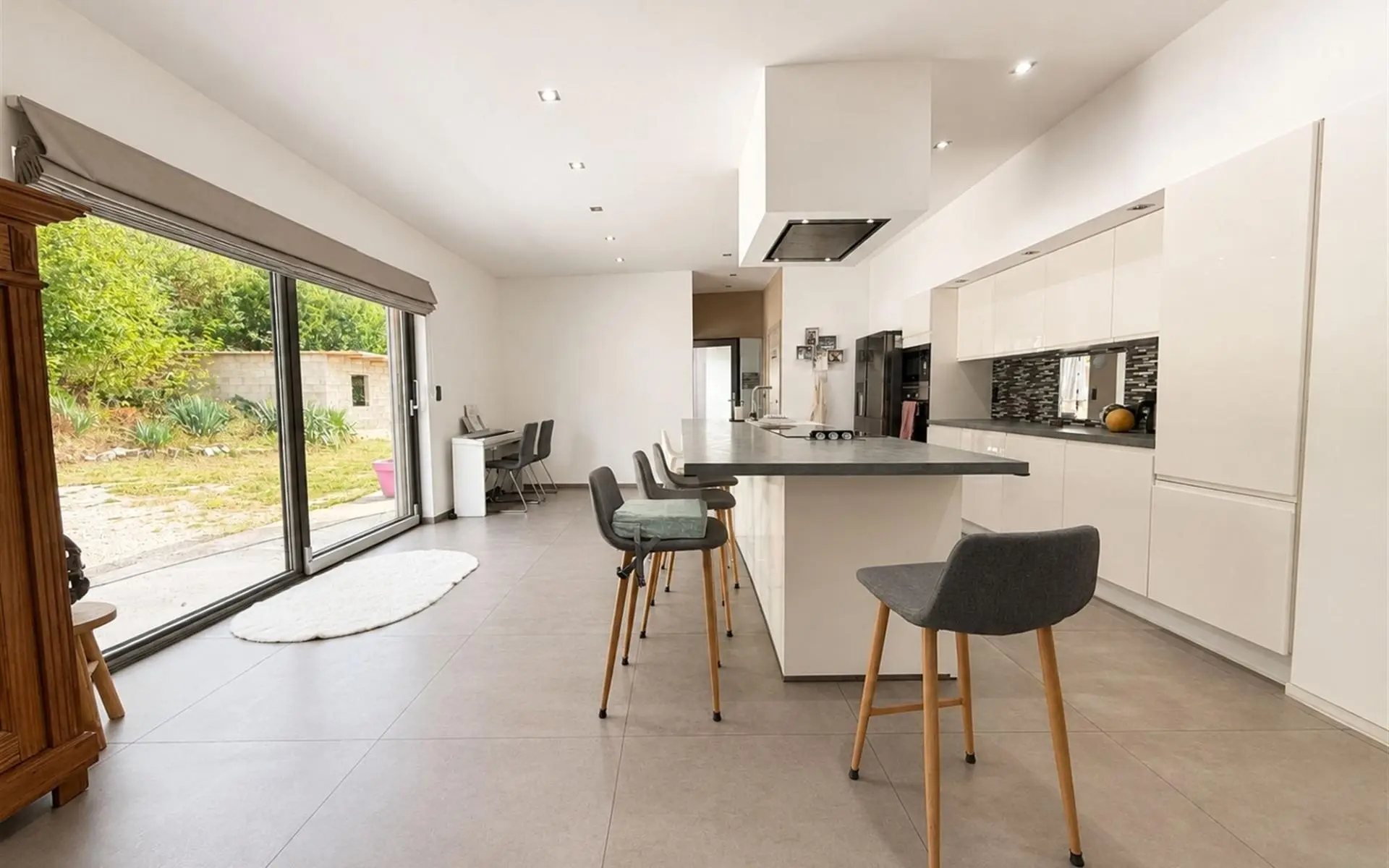 Maison 6180 Courcelles