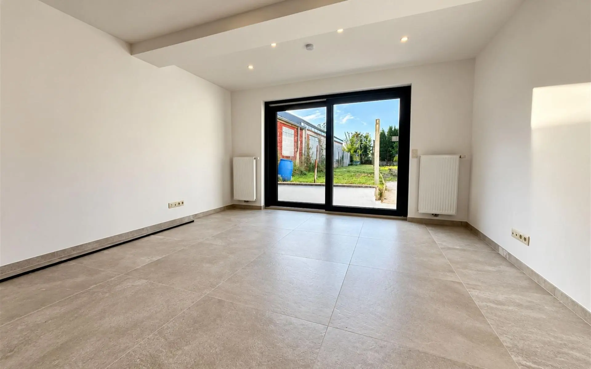 Maison 6180 Courcelles