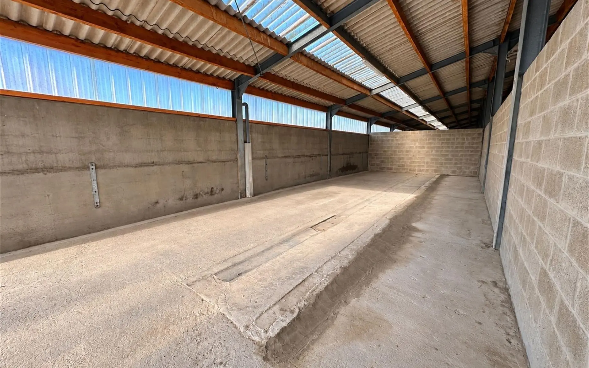 Box intérieur fermé 6210 Frasnes-Lez-Gosselies