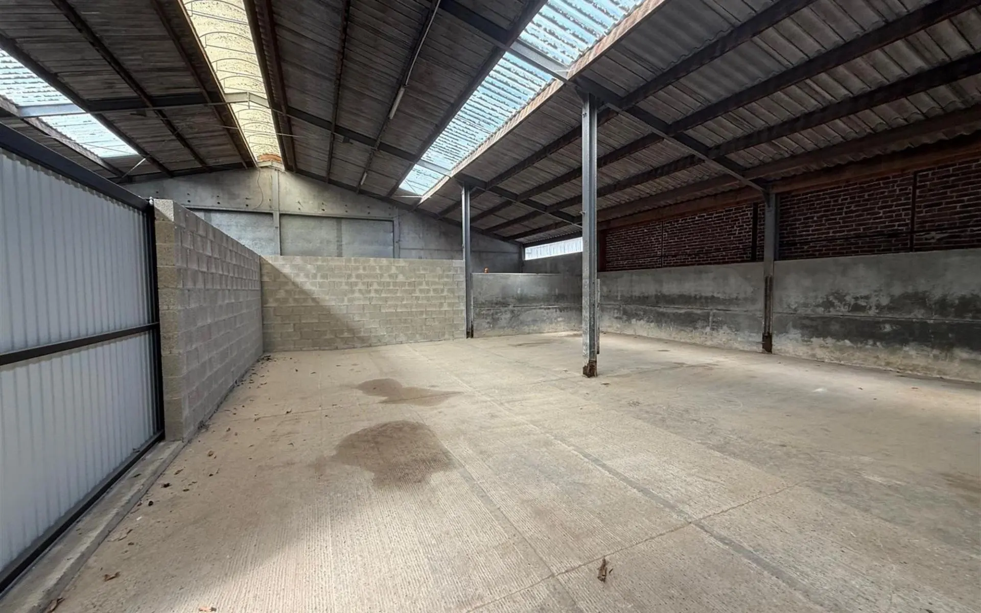 Parking / Garage 6210 Frasnes-Lez-Gosselies