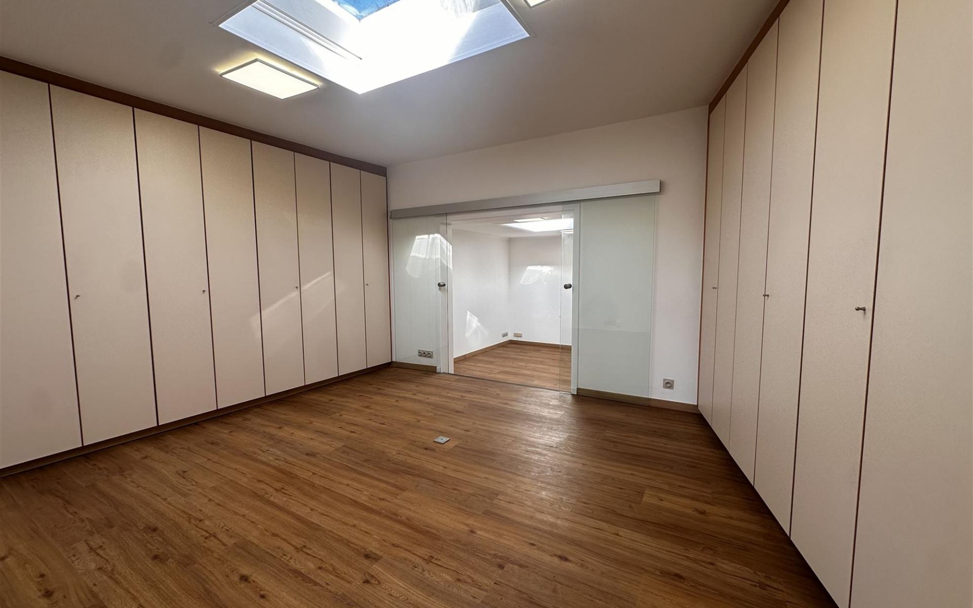 Bureaux 6210 Villers-Perwin