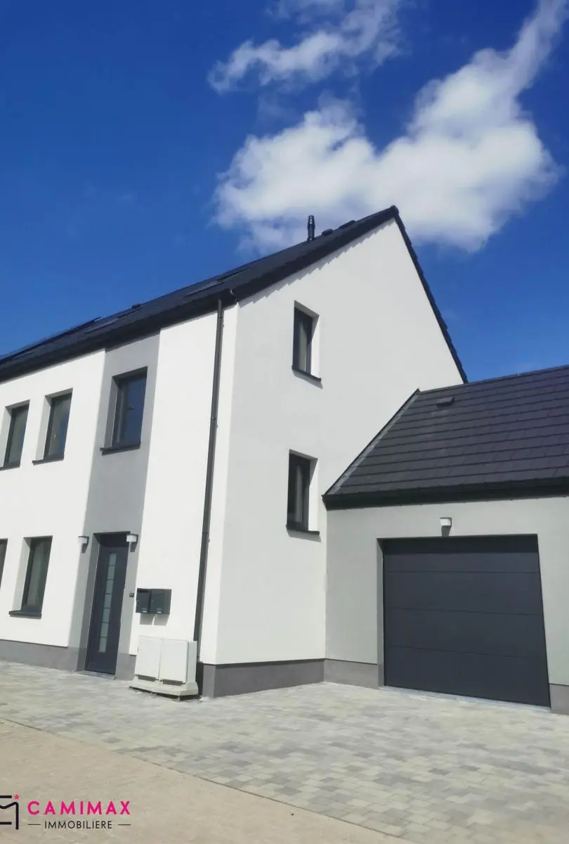 Penthouse - Duplex 6210 Les Bons Villers