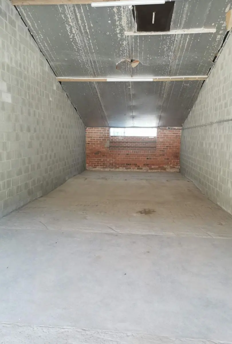 Industriel 1495 Villers-La-Ville